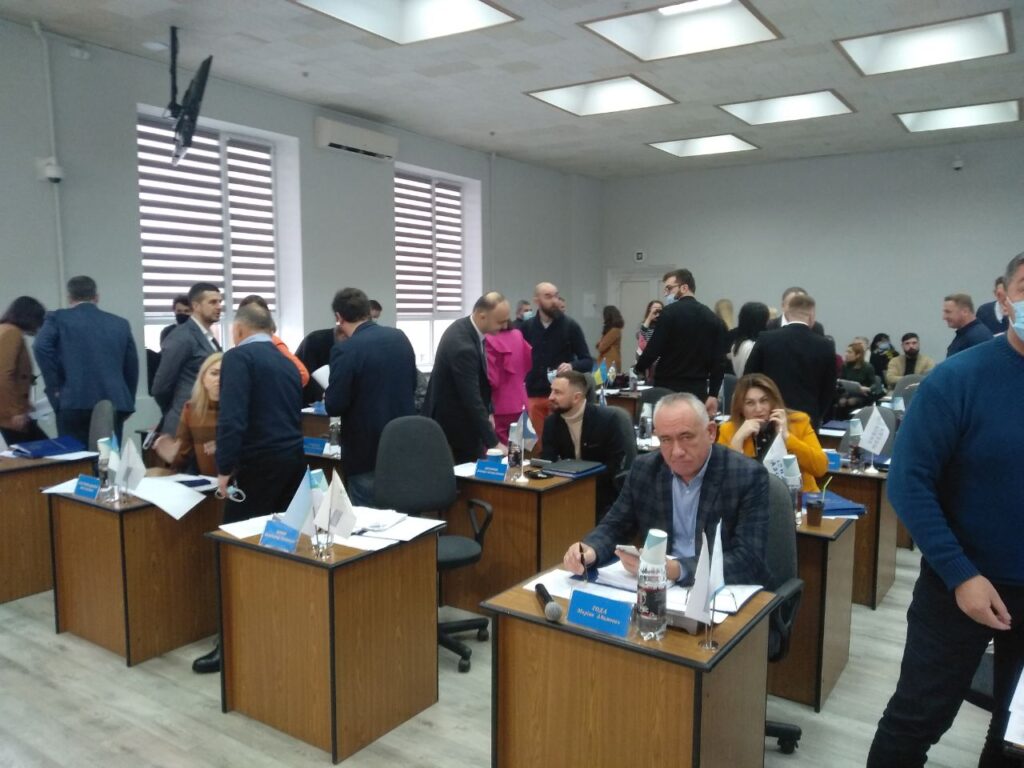 10 пленарне засідання 2 сесії Рівнеради