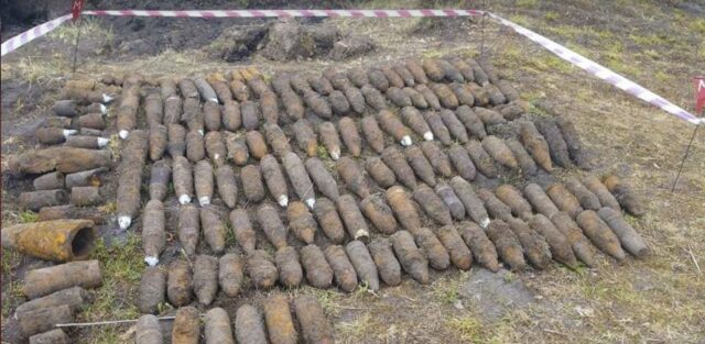 На Рівненщині за минулий тиждень піротехніками було знищено майже 50 боєприпасів часів війни