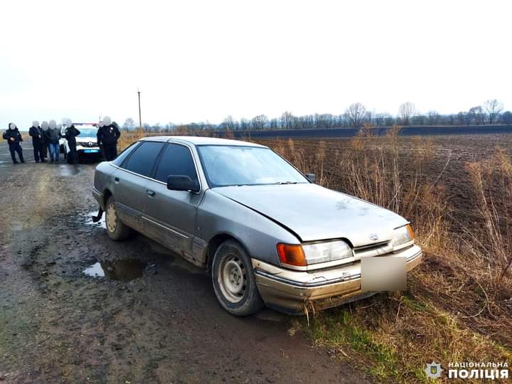 поконфліктував із колегою та викрав авто