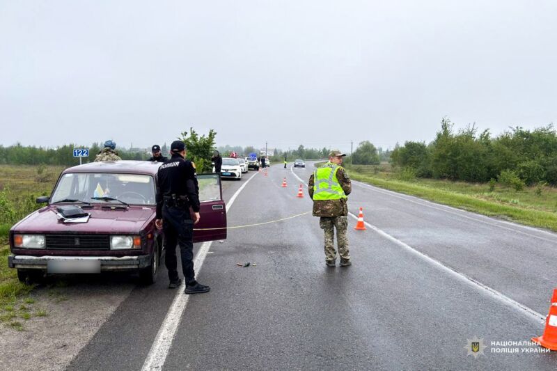 підірвав боєприпас