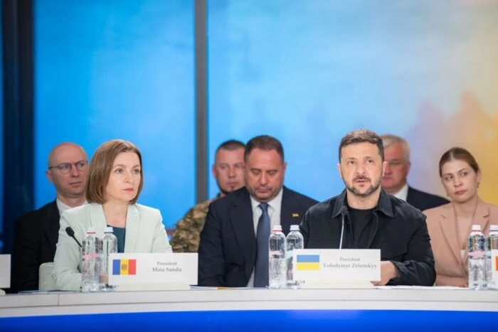 захопити Одесу