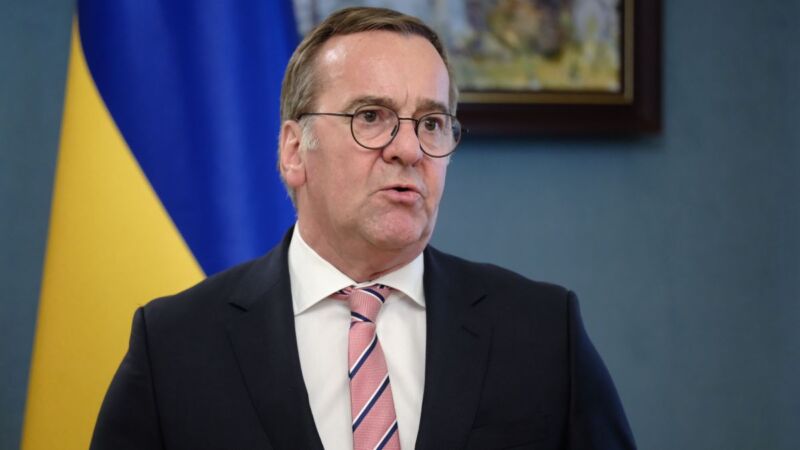 допомогу Україні