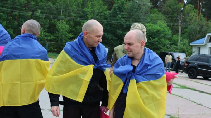 З російського полону