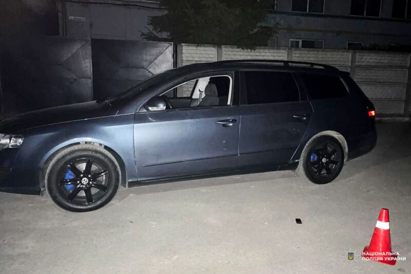 З ножем на водія: у Здолбунові зловмисник намагався викрасти автівку 3