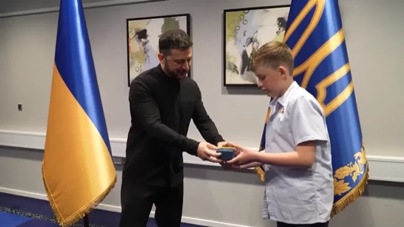11-річного волонтера