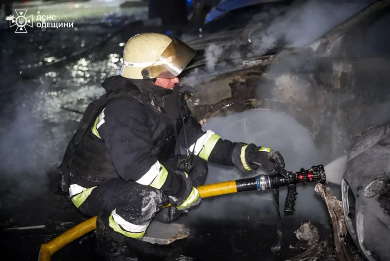 росіяни атакували Одесу та Суми: є постраждалі та руйнування будинків 3