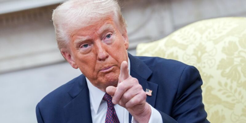 Трамп Трамп
