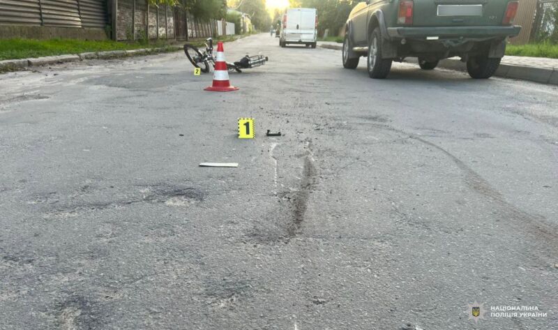 Поліція з’ясовує обставини ДТП на Рівненщині, де постраждала дитина (ФОТО) 1