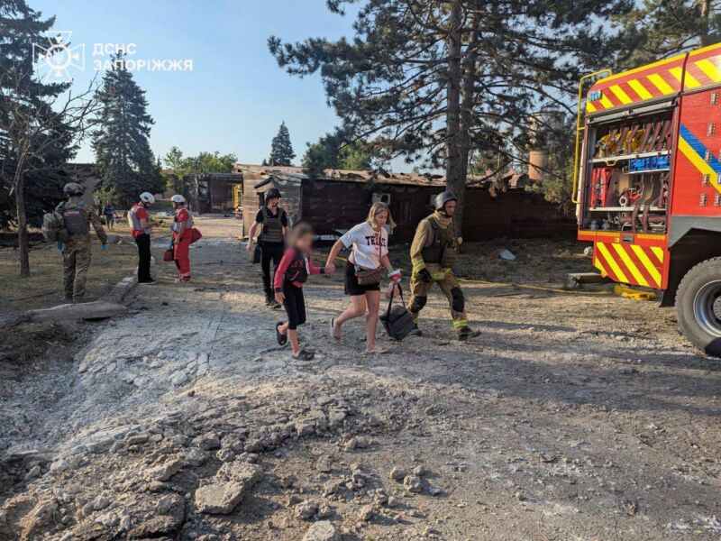 рф вдарила по базі відпочинку в Запорізькому районі: наслідки обстрілу 3