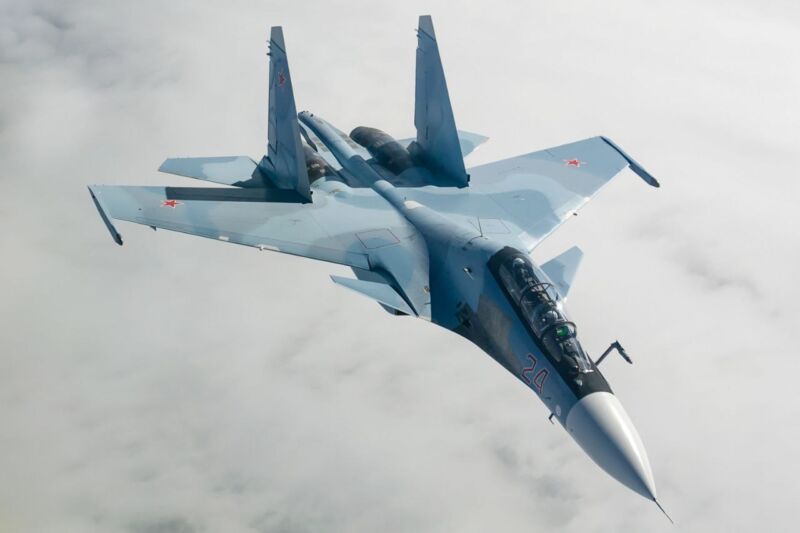 винищувач Су-30СМ винищувач Су-30СМ