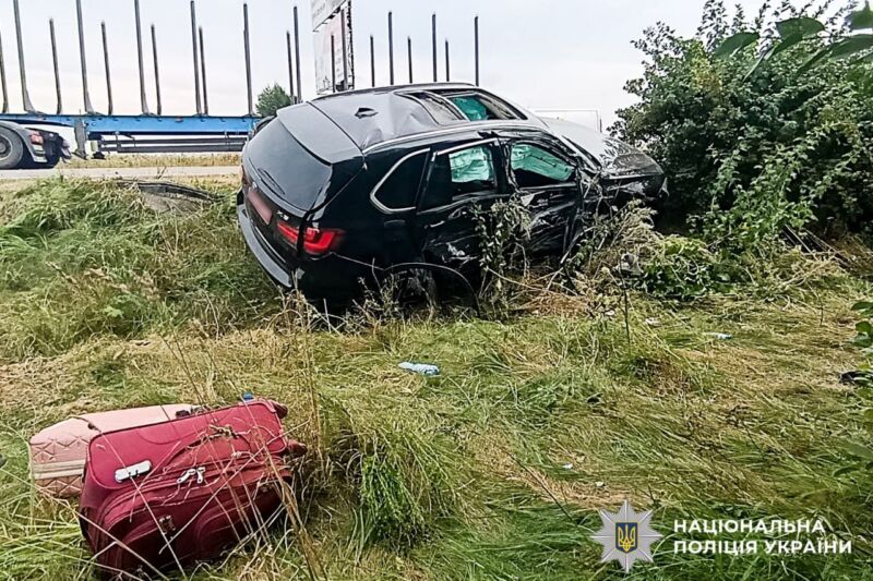 Потрійна ДТП сталася на Рівненщині (ФОТО) 1