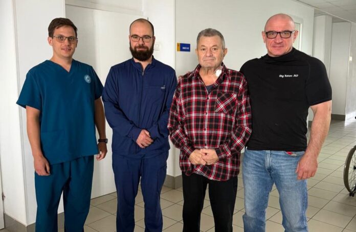 унікальну операцію унікальну операцію