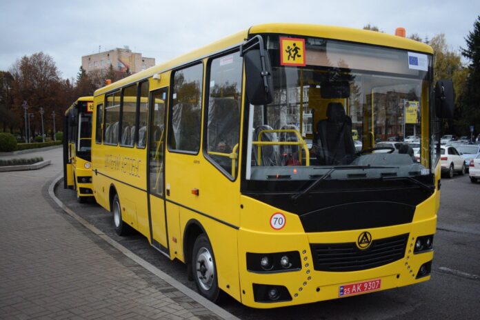 шкільні автобуси шкільні автобуси