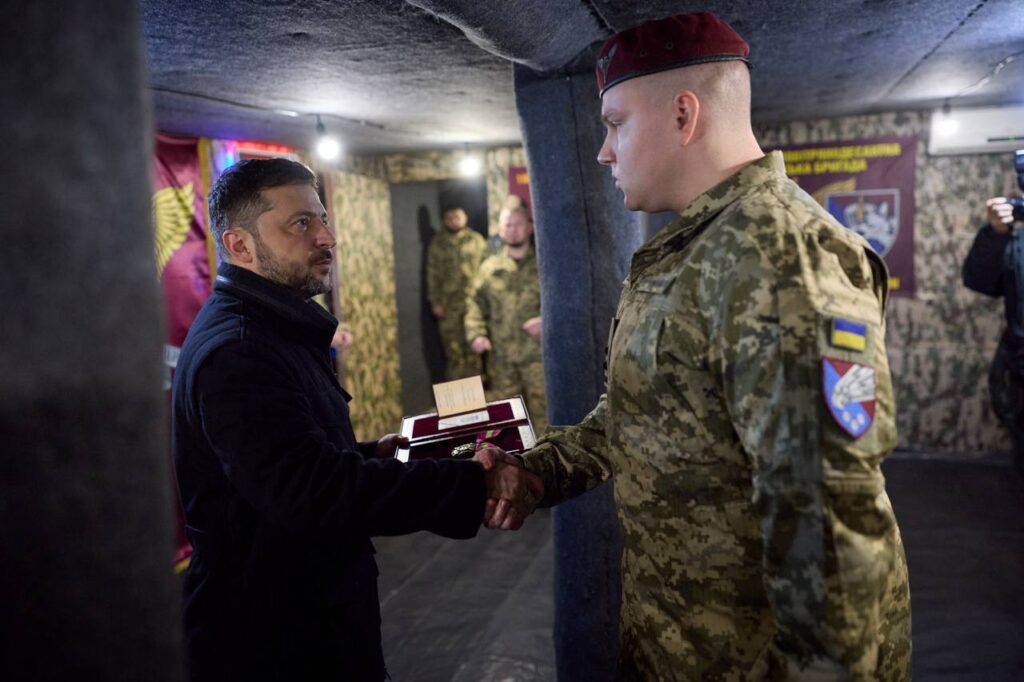 Зеленський відвідав Покровський та Добропільський напрямки 2