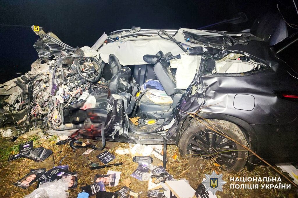 Смертельна аварія сталася на Рівненщині (ФОТО) 5
