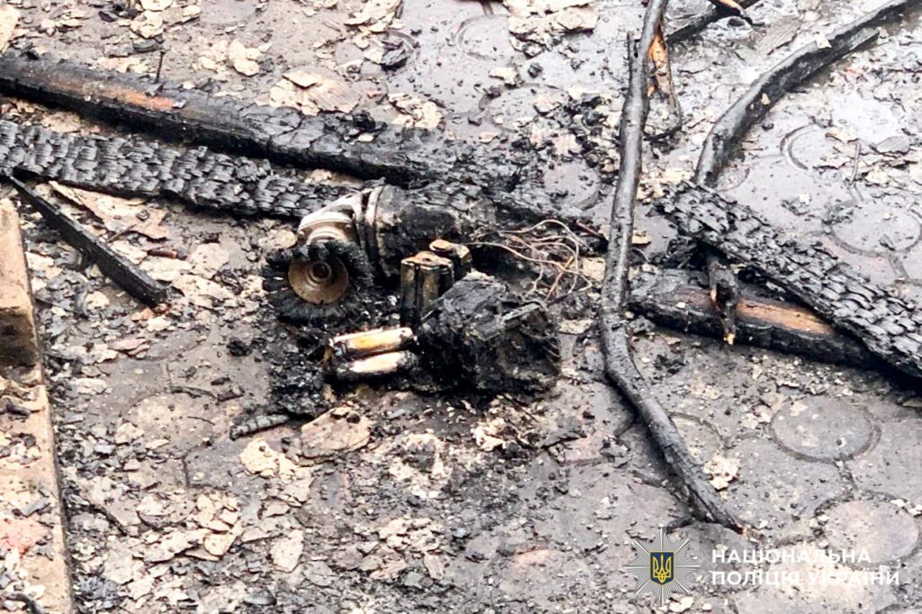 Вибух та пожежа на Рівненщині: батько й син у критичному стані 2