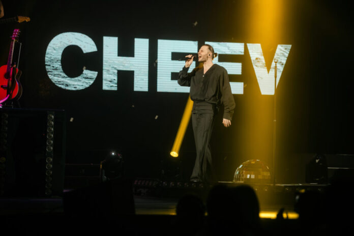 1-CHEEV__