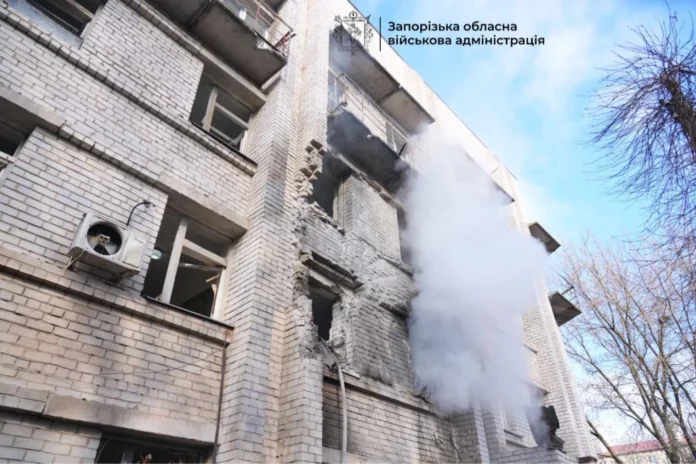 пологовому будинку
