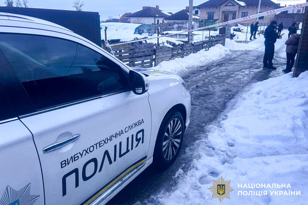 Трагедія на Рівненщині: у руках дитини вибухнув підривач 1