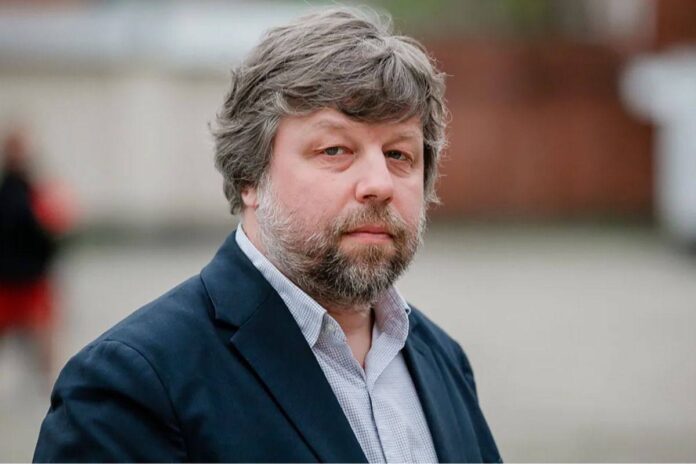 Археолог Олександр Бутягін