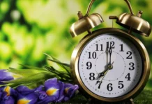 Перехід на літній час 2026: чи потрібно переводити годинники в Україні переводити годинники