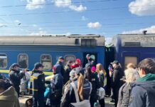 Сьогодні на Рівненщину прибув третій цього року евакуаційний поїзд із Донеччини Евакуаційний потяг