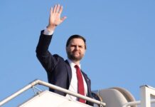 Венс їде до Тегерану на перемовини