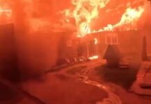 На Рівненщині вогнеборці з трьох міст гасили масштабну пожежу в приватному секторі гасили масштабну пожежу