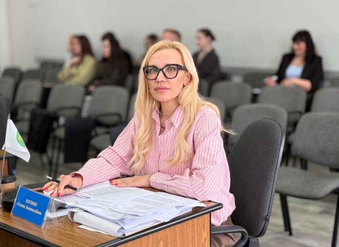 Олена Хотенко Олена Хотенко