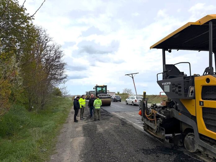 Ремонт доріг на Рівненщині Ремонт доріг на Рівненщині