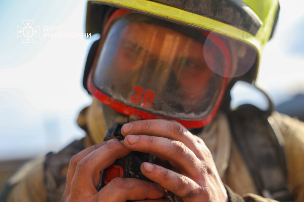 Пожежа та вибух у Рівному 2 квітня: є постраждала (ФОТО) 1 Вибух у Рівному