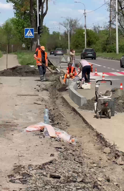 У Рівному нанесли нову розмітку 1 облаштували у Рівному
