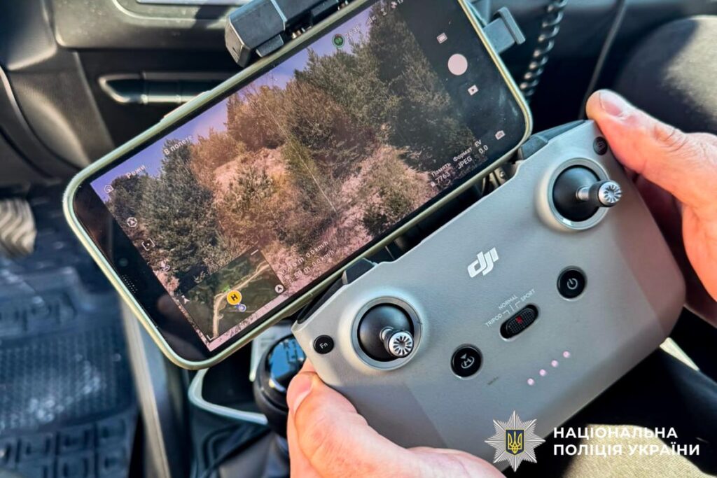 Зникнення підлітка на Рівненщині: що відомо про пошуки Романа Кирилюка станом на 12 травня 3 Допоможіть знайти 15-річного Романа