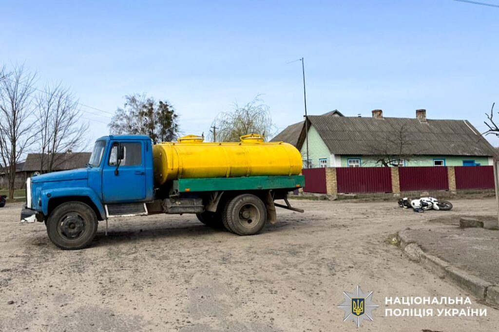 Внаслідок ДТП постраждав пасажир мотоцикла на Володимиреччині 1 ДТП: постраждав пасажир мотоцикла