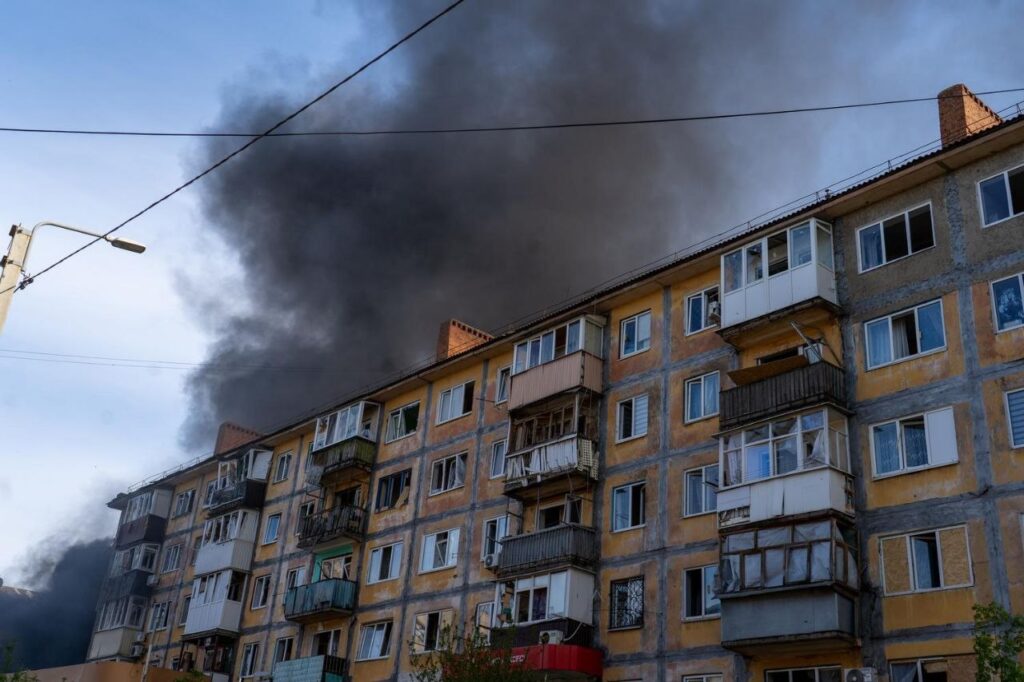 Обстріл Краматорська: росіяни вдарили ФАБами по центру міста, є загиблі та поранені 1 Краматорськ 5 травня