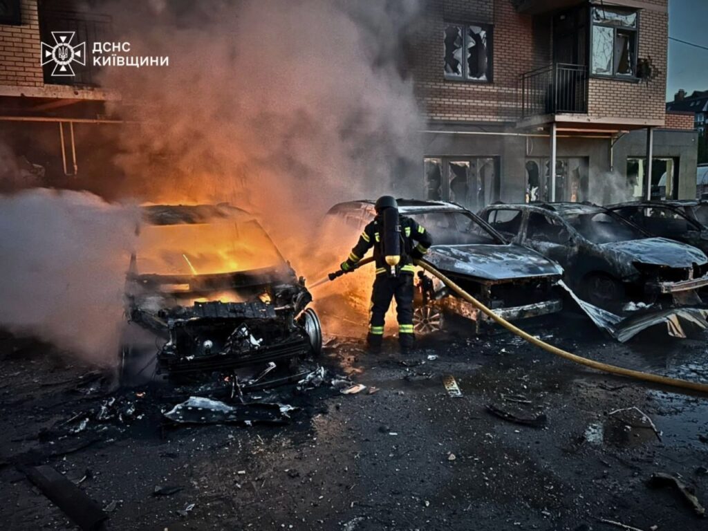 Повідомили скільки ракет та БПЛА запустили вночі по Україні 3 Атака по Україні