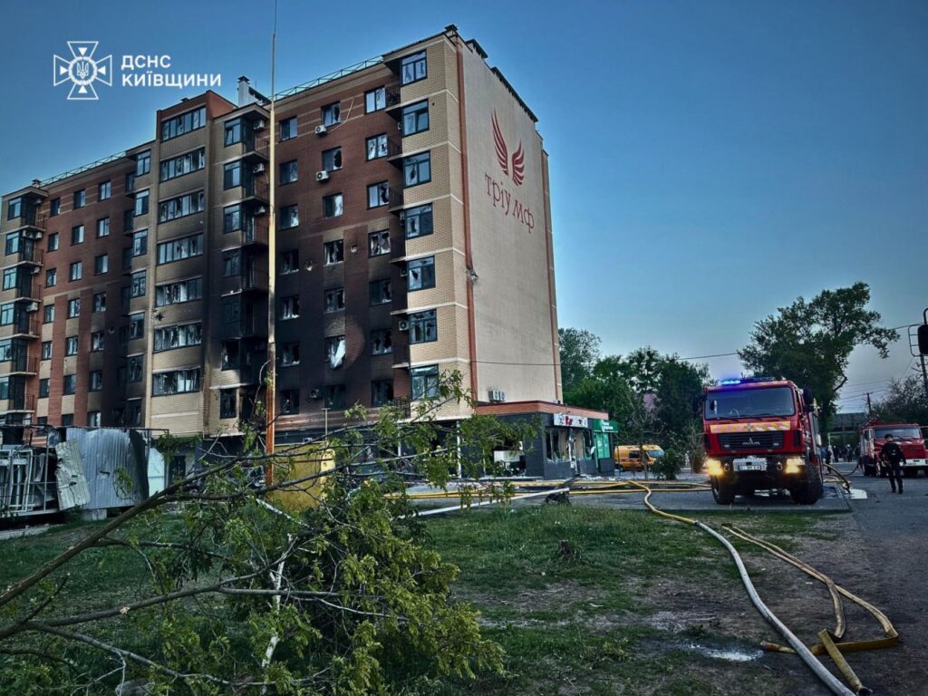 Повідомили скільки ракет та БПЛА запустили вночі по Україні 1 Атака по Україні