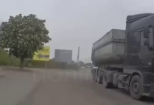 Сарненські патрульні оперативно ліквідували загорання вантажівки загорання вантажівки