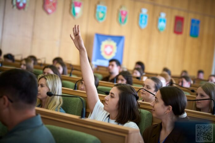 На Рівненщині запрацював регіональний молодіжний конгрес На Рівненщині запрацював регіональний молодіжний конгрес