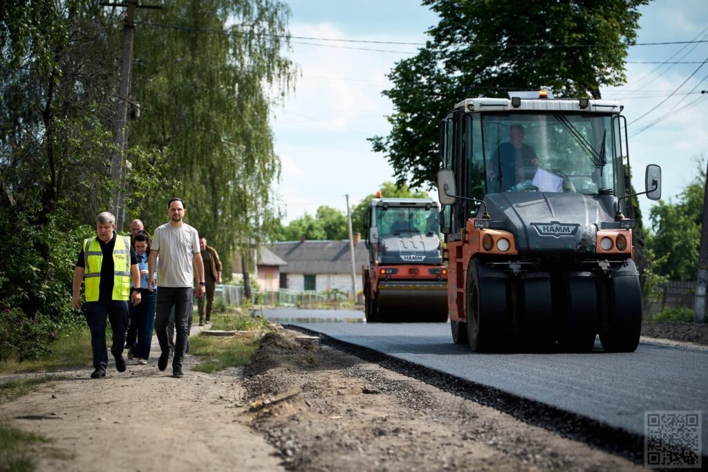 Огляд відновлення дороги керівником ОВА_