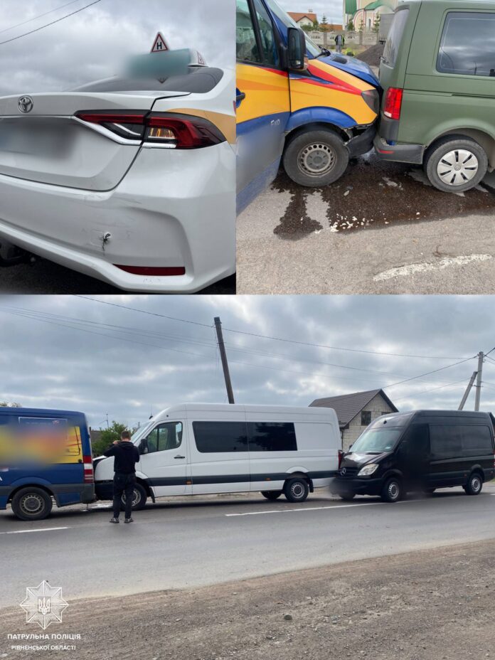 У Сарнах вчора сталася ДТП за участю 5 авто