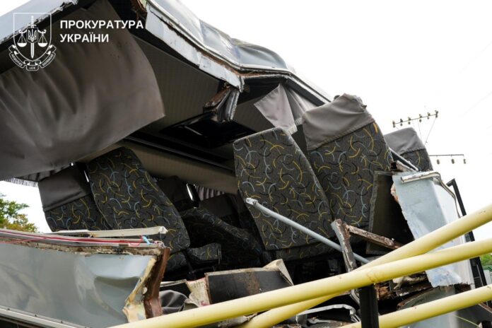 Четверо загиблих у ДТП на залізничному переїзді: розпочате досудове розслідування