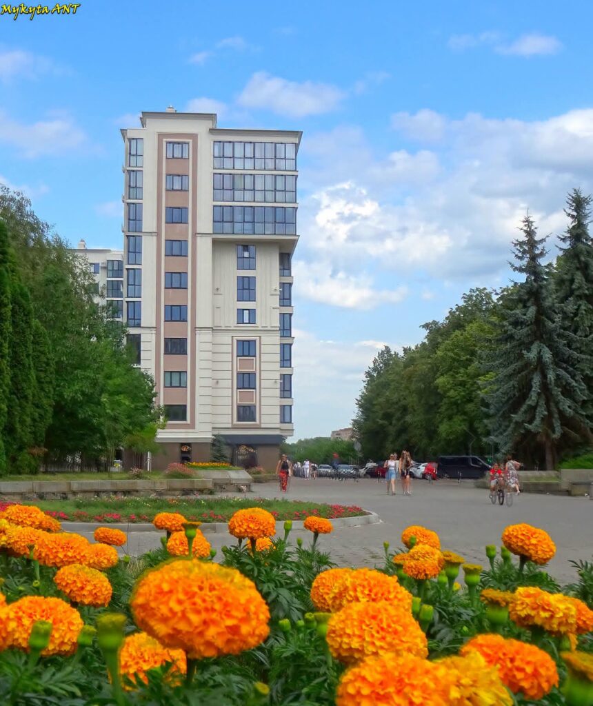 Прогноз погоди на Рівненщині на 20 липня: від грозової ночі до сонячного дня 1 Небезпечні метеорологічні явища на Рівненщині