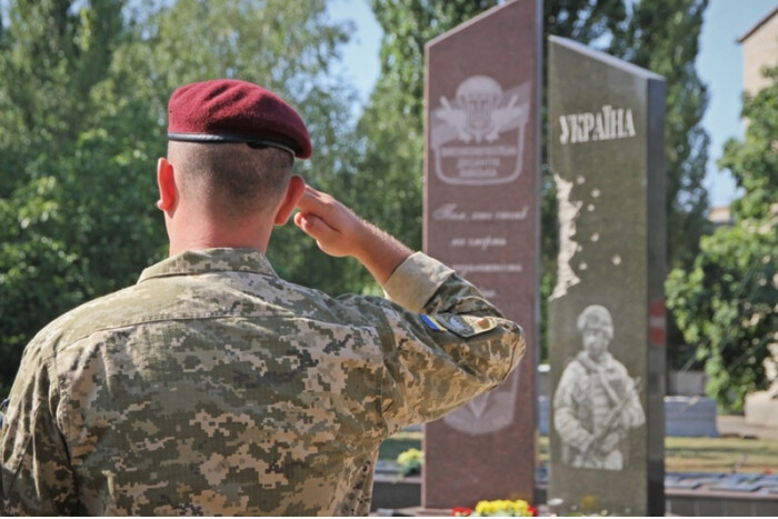 2 серпня: яке сьогодні свято, прикмети, традиції 2 День пам’яті загиблих воїнів-десантників