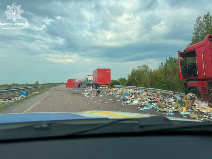 рух у напрямку Рівного ускладнено