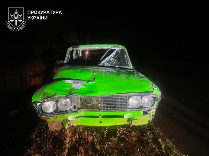 Легковик ВАЗ після аварії п’яний підліток