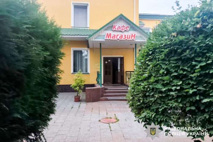 Викрав гроші з каси магазину затримали 40-річного зловмисника