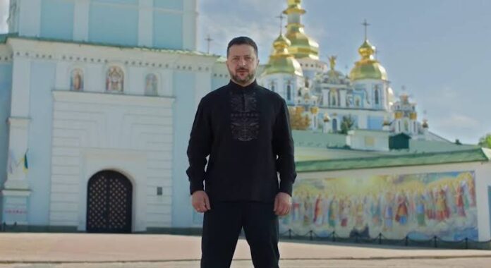 Зеленський привітав українців з днем Незалежності З днем Незалежності