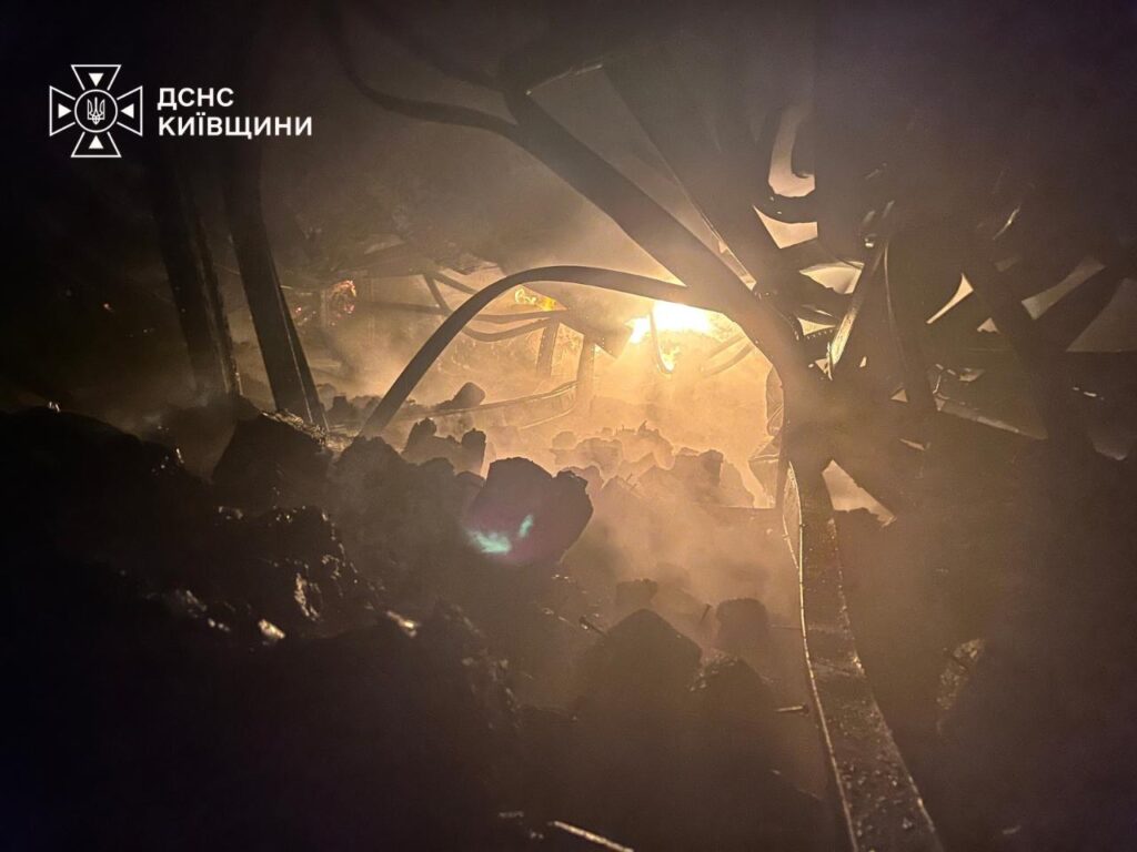 Масована атака рф на захід України: пожежі, руйнування та чимало постраждалих 3 Атака на Київщину 13 вересня