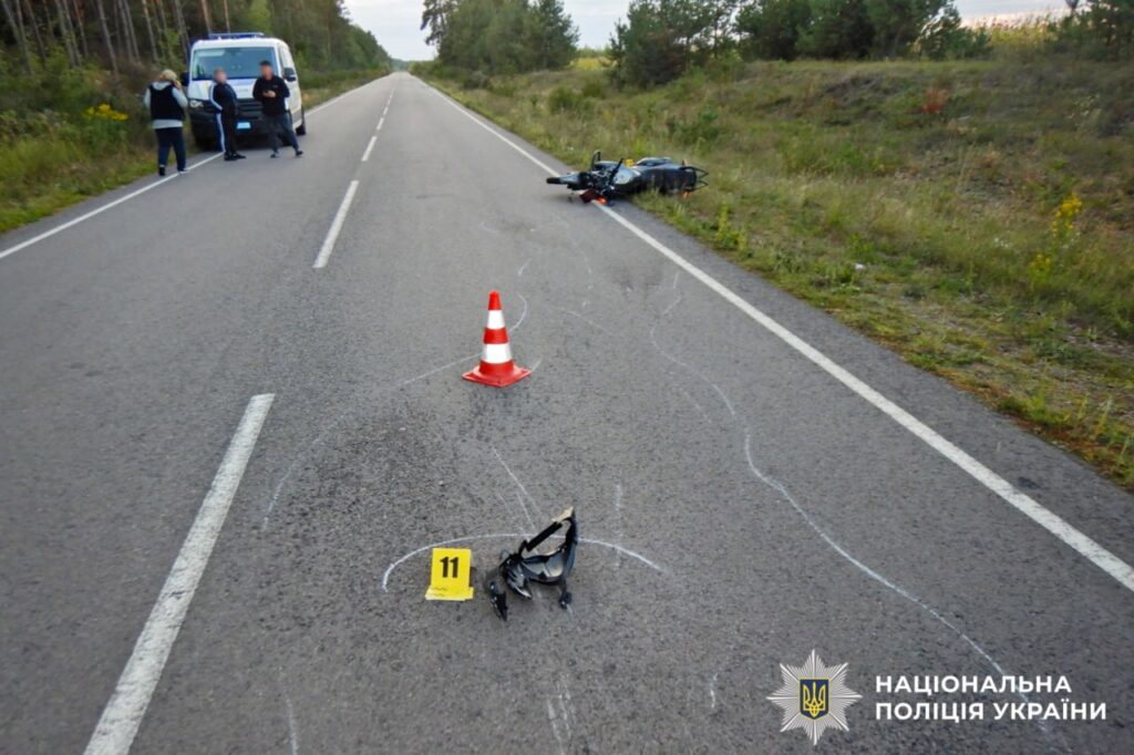 На Рівненщині сталася смертельна ДТП 2 Наслідки зіткнення поблизу Полян